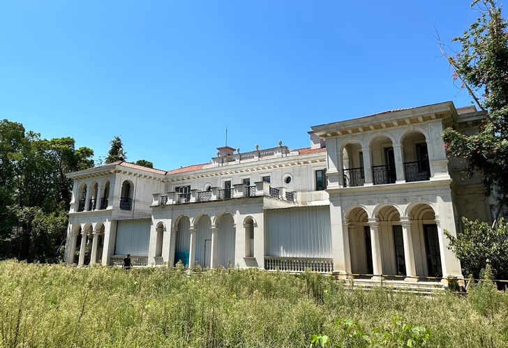 上海市闵行区绿城玫瑰园183栋全幢 