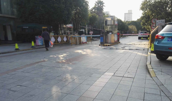 上海市闵行区和润家园4栋1F 