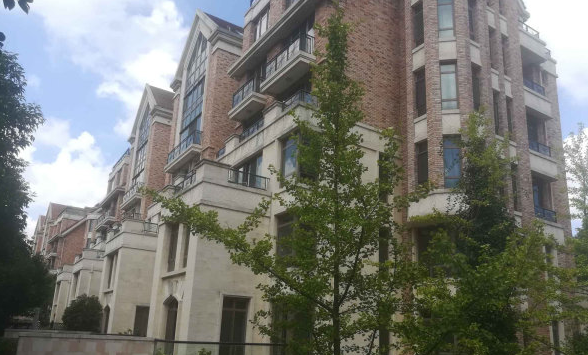 上海市杨浦区仁恒怡庭 35栋3F 