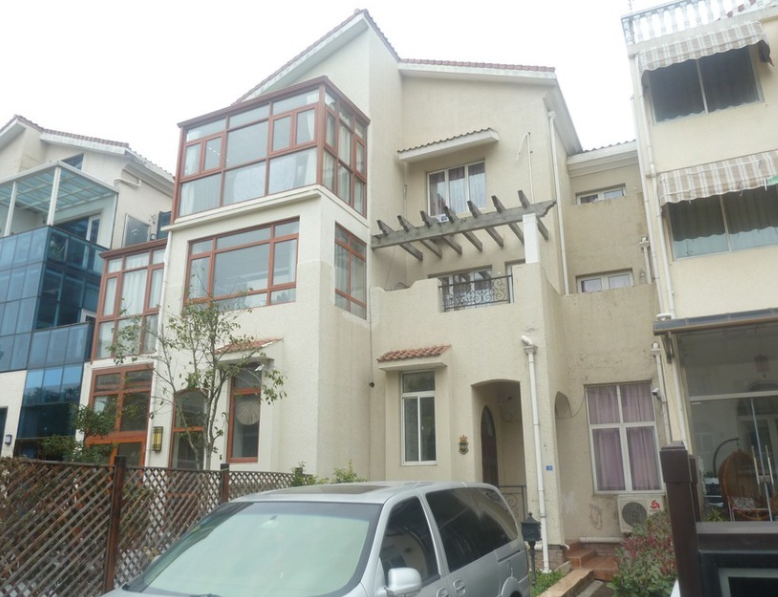 上海市奉贤区聚贤煌都493栋1-3F 