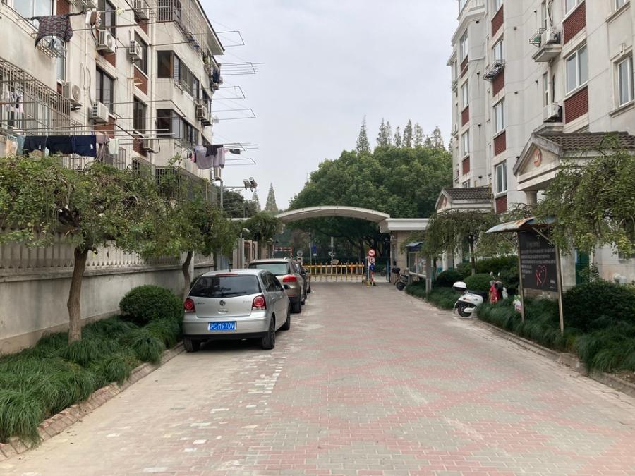 上海市嘉定区嘉宏公寓1栋3F 