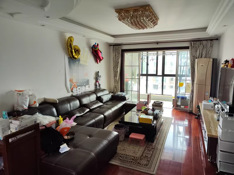 上海市奉贤区阳光春城24栋16F 