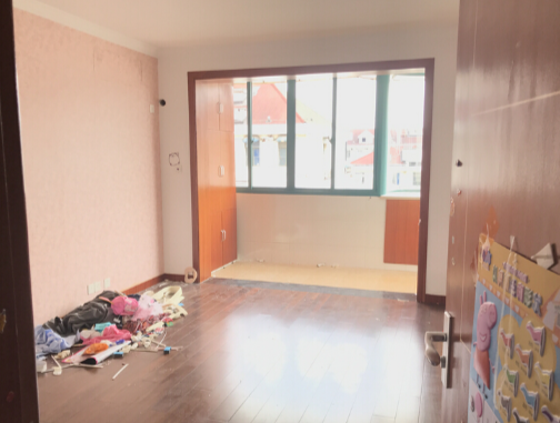 上海市浦东新区凌兆八村76栋6F 