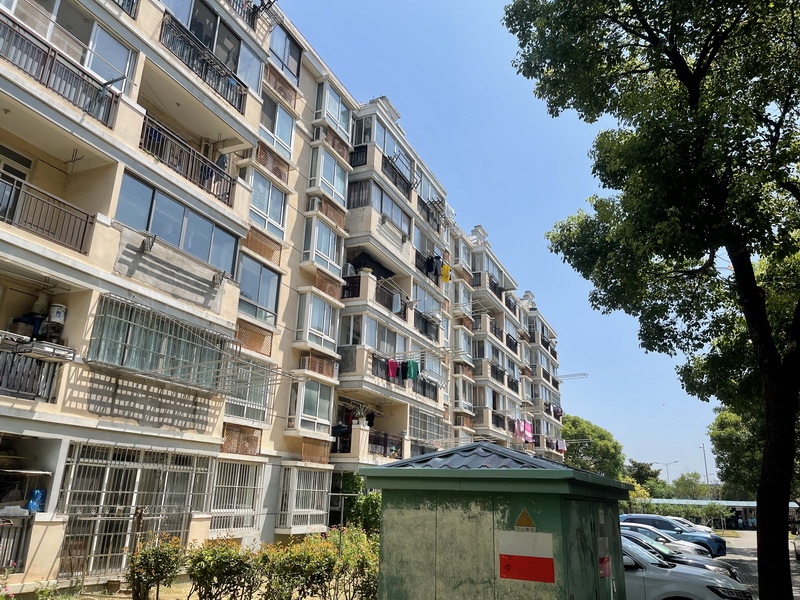 上海市崇明区中瀛建德苑42栋6F 