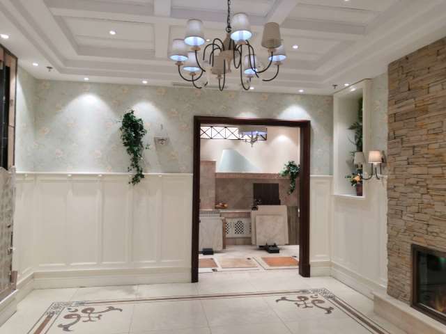 上海市徐汇区罗马利奥瓷砖中山西路1840栋1F 