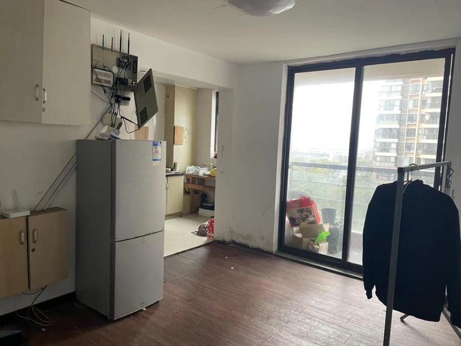 上海市嘉定区中信泰富又一城1栋8F 