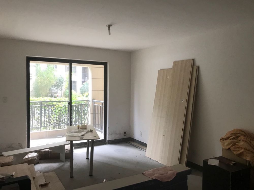 上海市青浦区旭辉朗悦庭9栋1F 