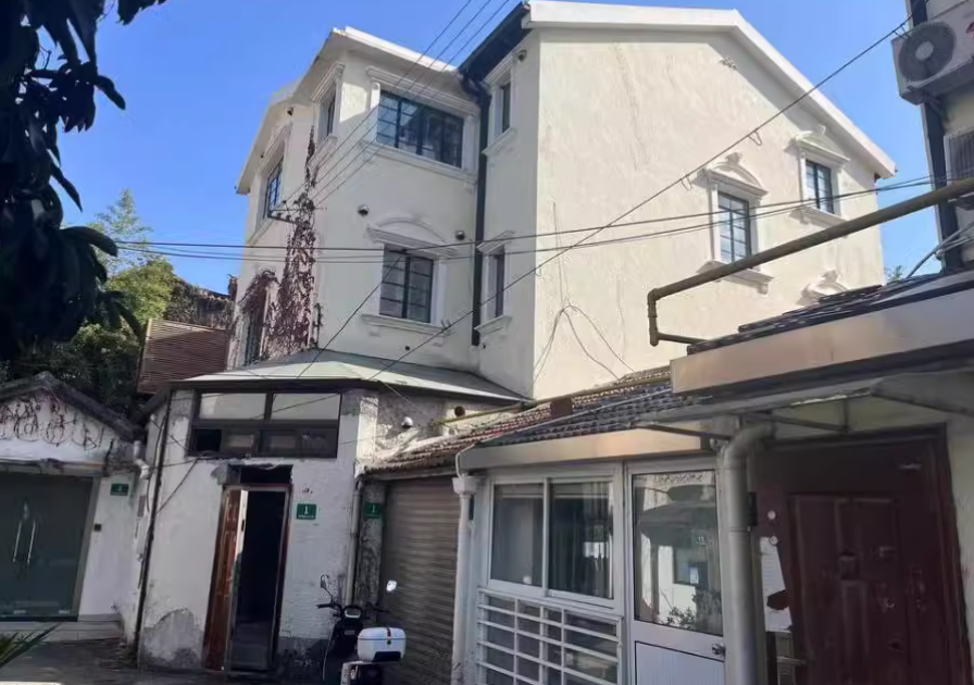 上海市徐汇区懿园1栋全幢 