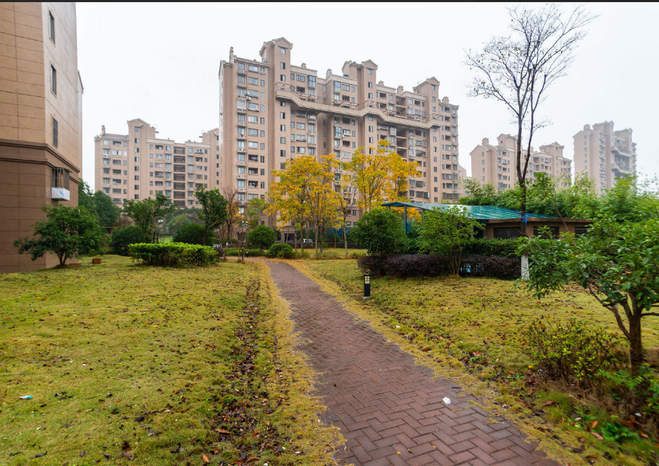 上海市闵行区浦江馨都14栋1F 