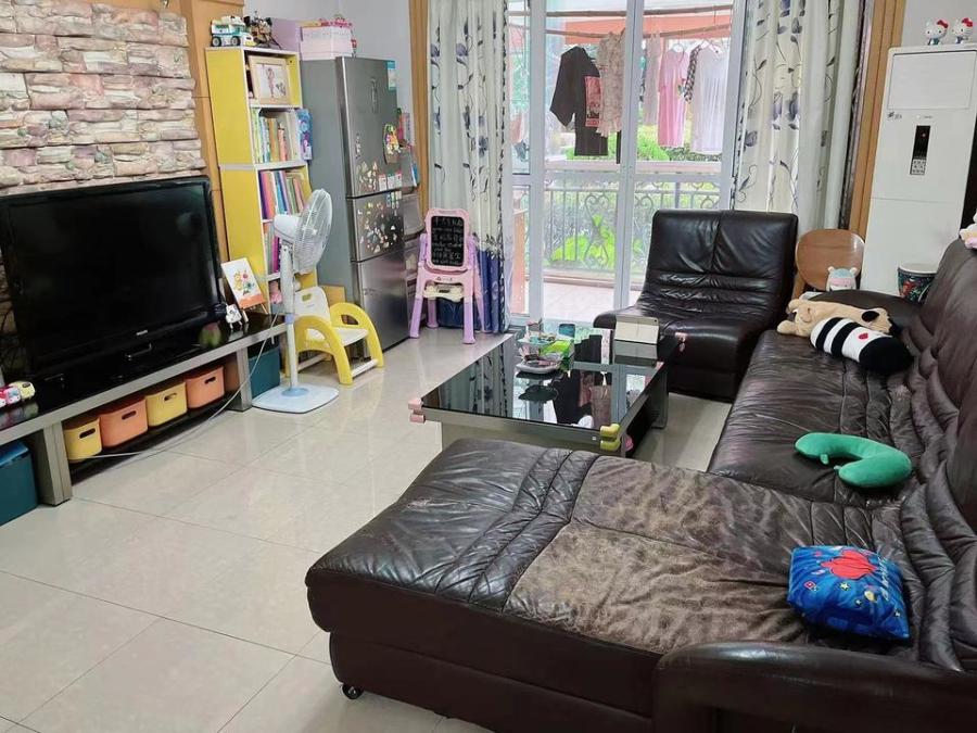 上海市杨浦区文化花园明珠苑8栋1F 