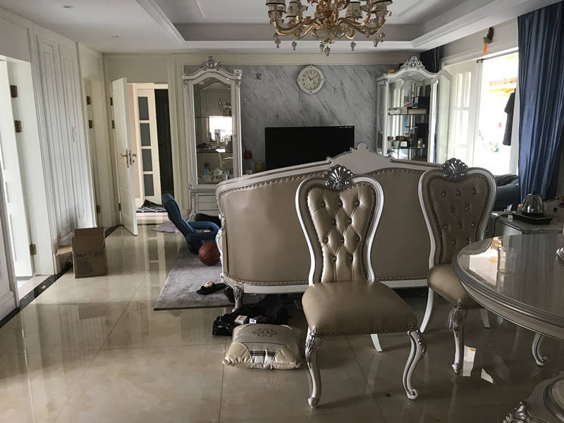 上海市黄浦区新中苑生活大师2栋25F及车位 