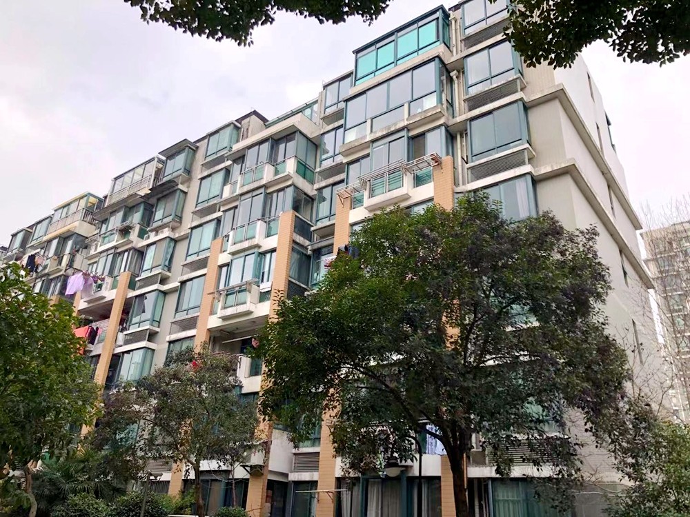 上海市浦东新区申江豪城84栋5F 