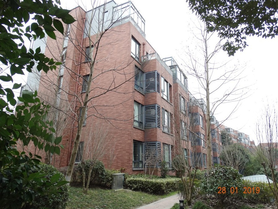 上海市松江区万科白马花园11栋4F 