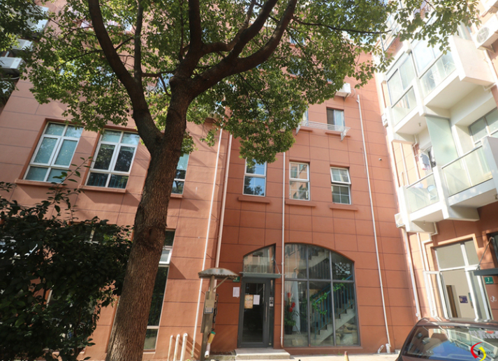 上海市浦东新区天鹅泉公寓8栋4F 