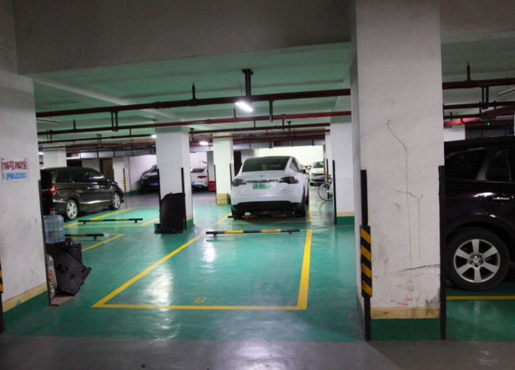 上海市长宁区博园16栋7F及车位 