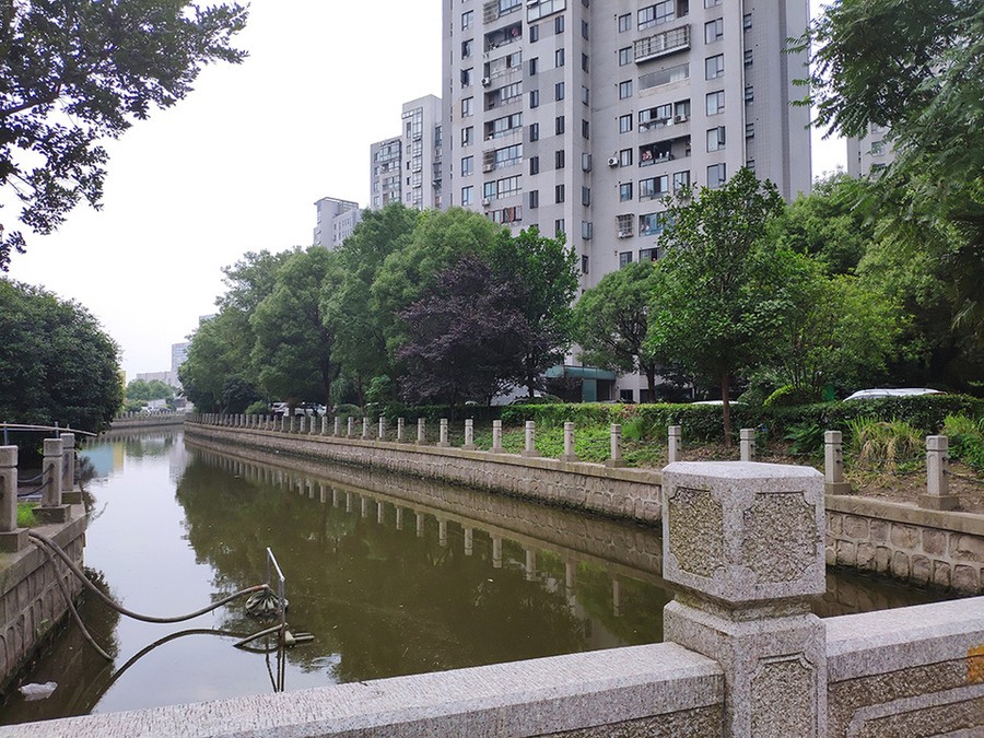 上海市嘉定区鼎秀园26栋13F 