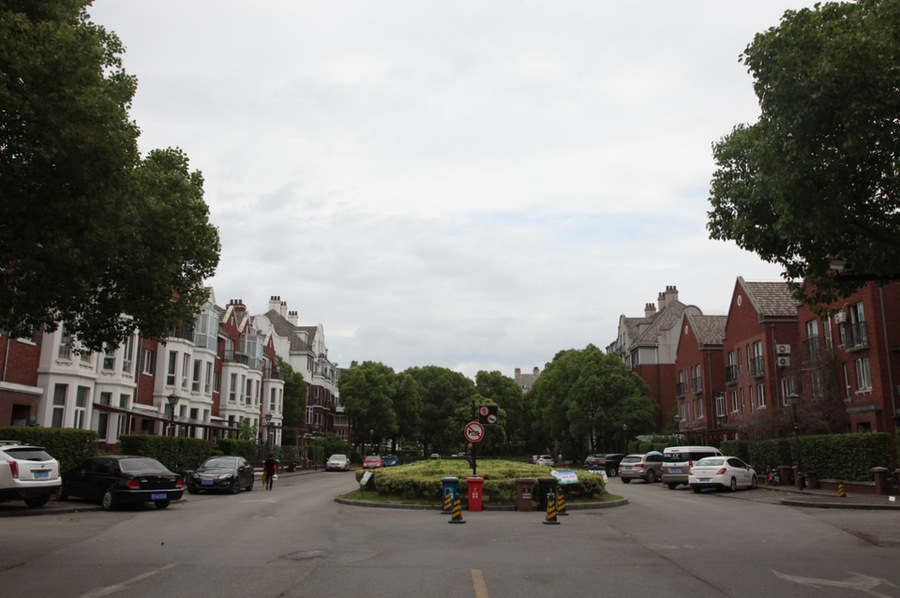 上海市松江区泰晤士小镇1105栋1-4F 