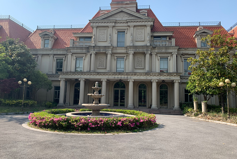 上海市嘉定区上海高尔夫俱乐部1栋等48幢及16间配套用房 