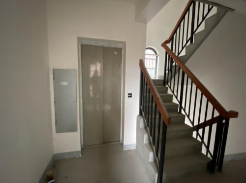 上海市浦东新区海棠名苑周浦镇223栋1-4F 