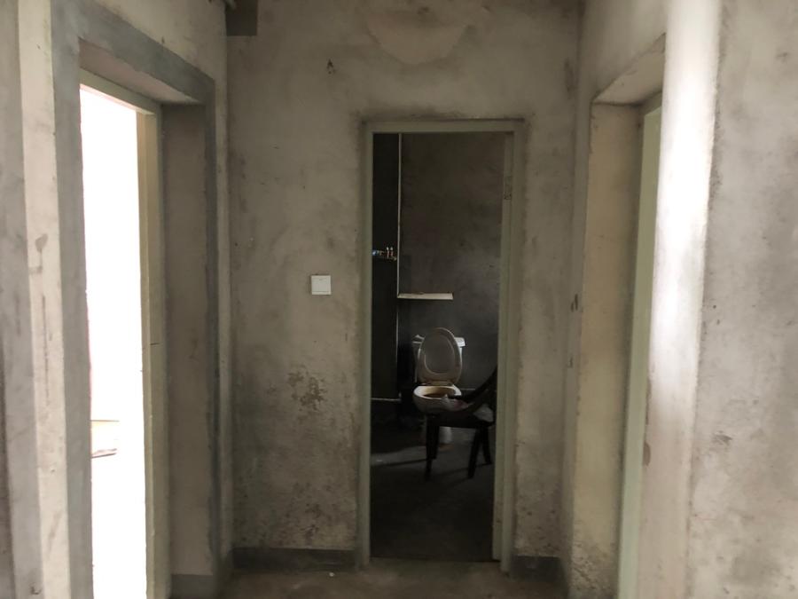 上海市奉贤区红庄新苑2栋4F 