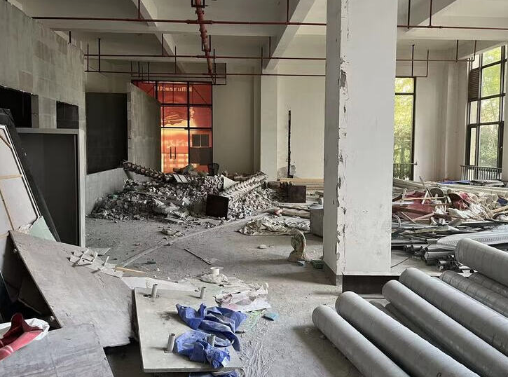 上海市奉贤区佳兆业珊瑚湾190栋1F 