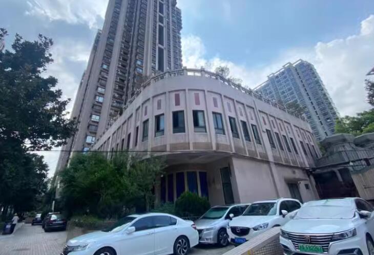 上海市杨浦区阳明新城1188栋东面裙房 