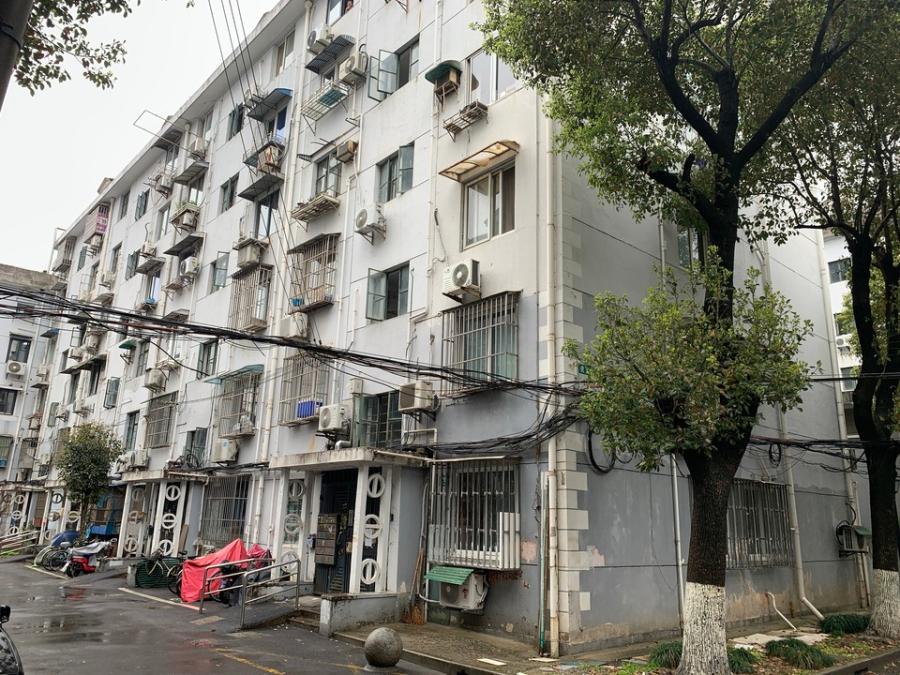 上海市浦东新区德州六村28栋1F 