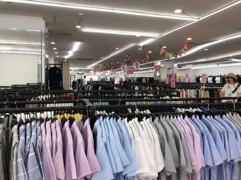 上海市金山区易家商业中心城河路232栋3幢1F等 