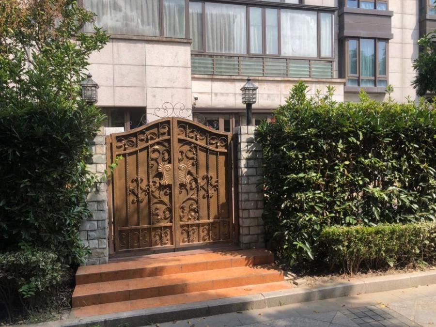 上海市闵行区一品漫城170栋1F 