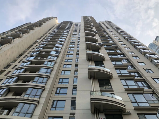 上海市静安区中凯城市之光9栋26F以及地下1F车位 