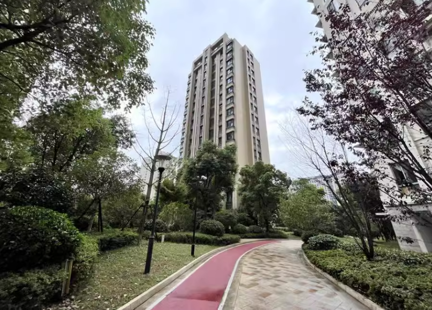 上海市虹口区珠江铂世外滩界6栋8F 