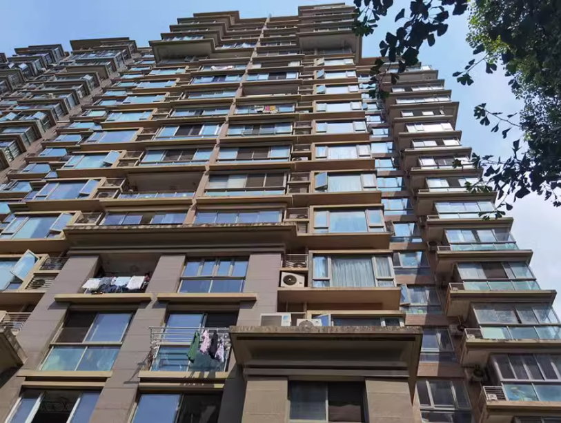 上海市杨浦区宝地东花园15栋1F 