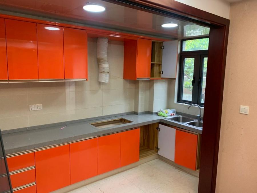 上海市闵行区万博家园33栋2F及地下车位 