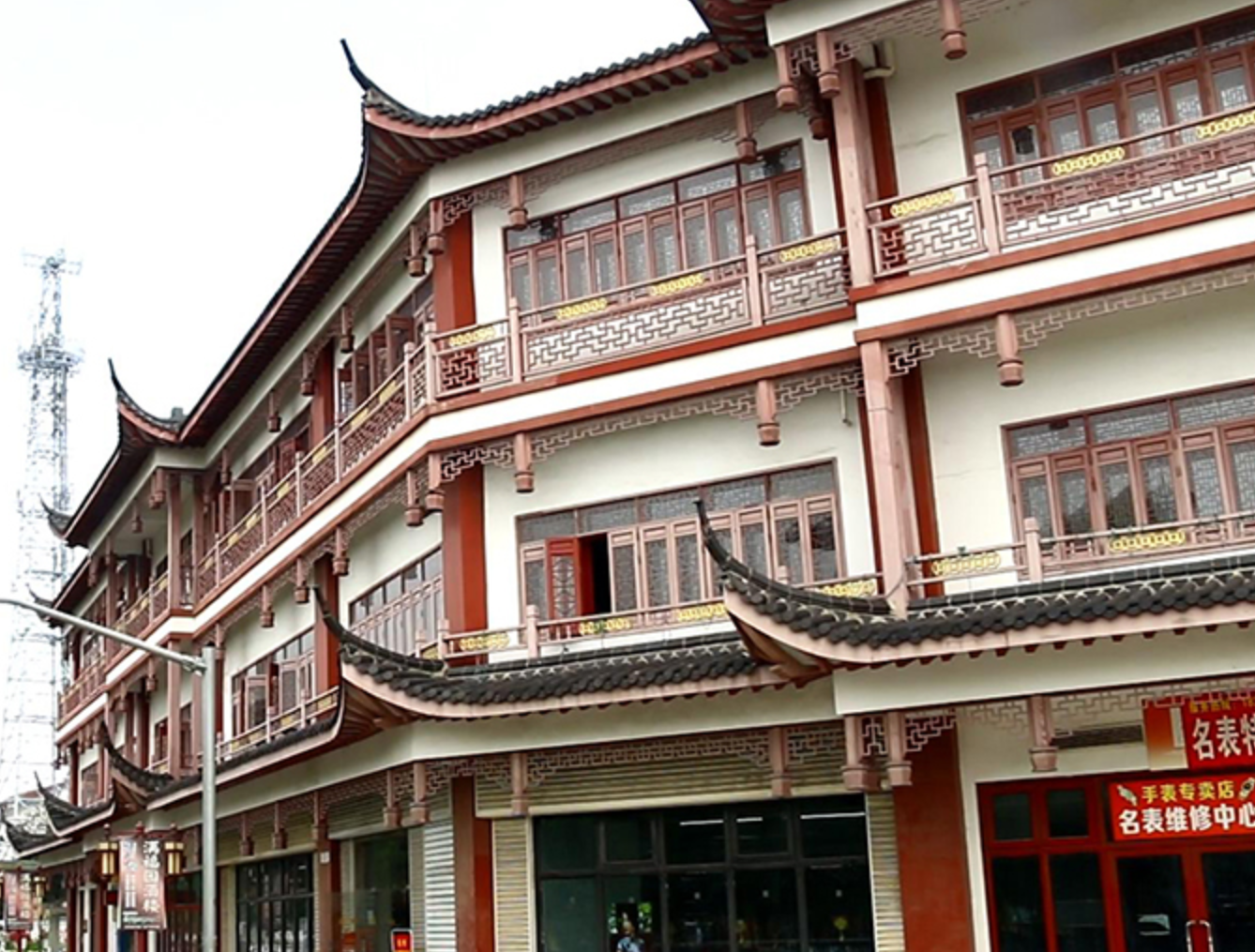 上海市金山区五福商业广场东风路58栋1F共6套 