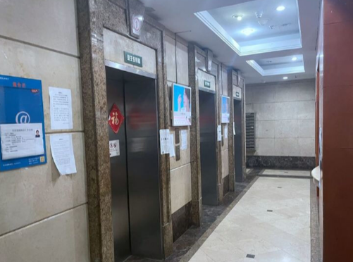 上海市黄浦区天天花园518栋12F 