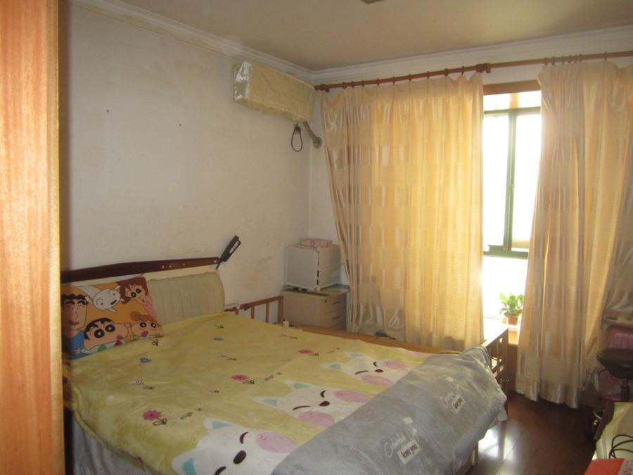 上海市普陀区太浜巷小区15栋2F 