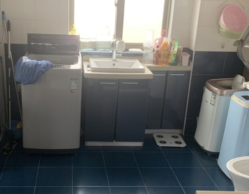 上海市普陀区万景园62栋4F 