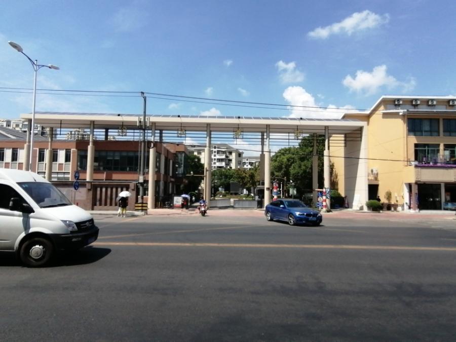 上海市松江区润江花苑210栋6F 