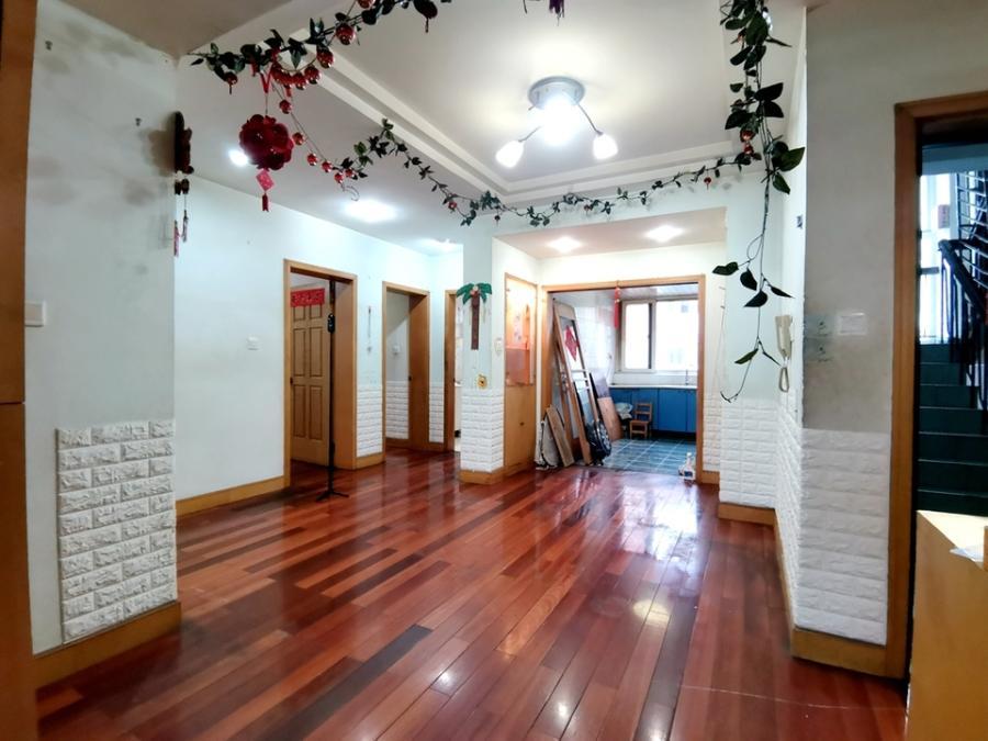 上海市闵行区宝安新苑2栋5F 