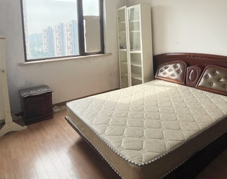 上海市青浦区崧泽华城佳福雅苑4栋13F 