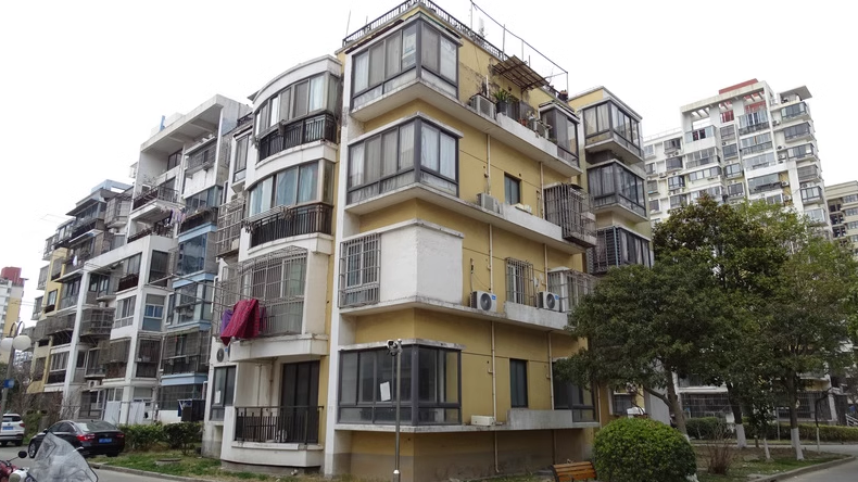 上海市宝山区爱建顾苑23栋3F 