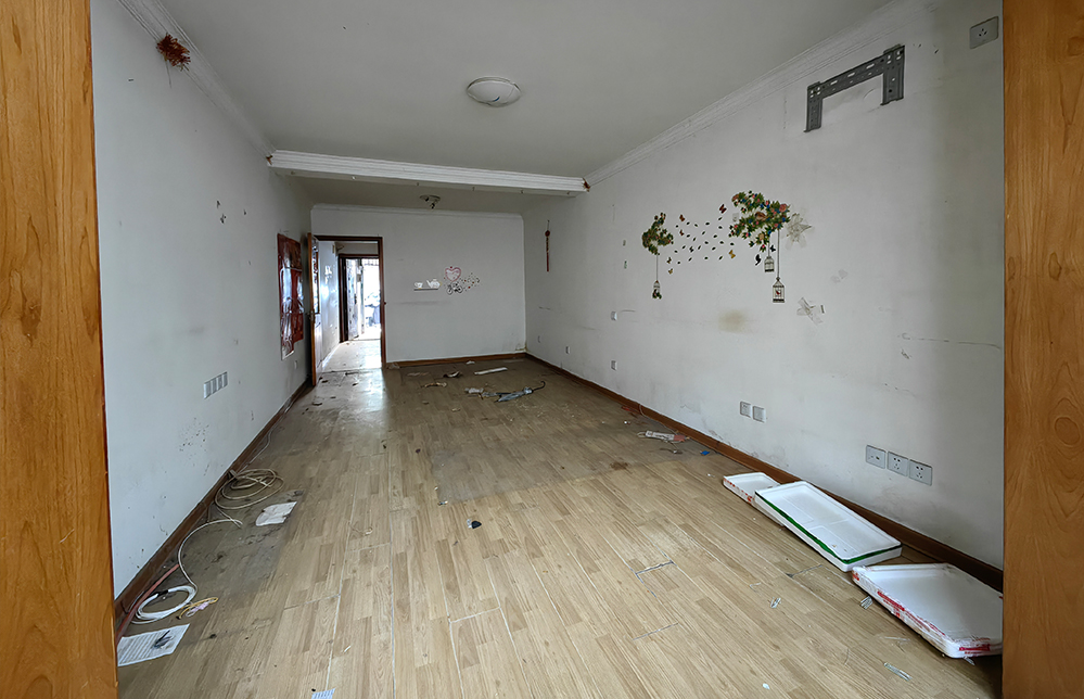 上海市宝山区逸仙二村22栋1F 