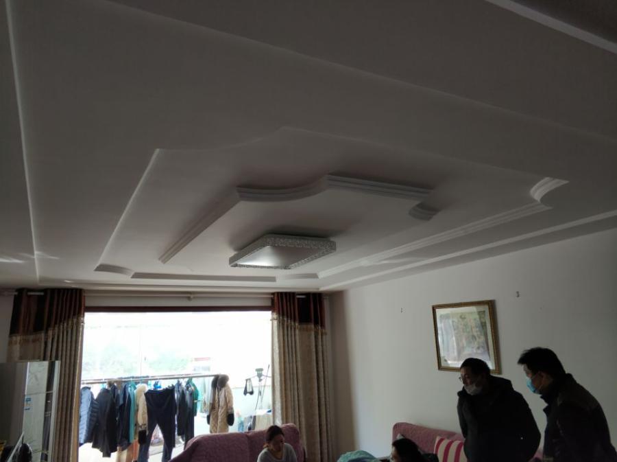 上海市奉贤区玫瑰苑117栋2F 