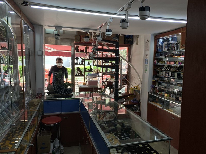 上海市虹口区荣胜公寓昆明路235栋 