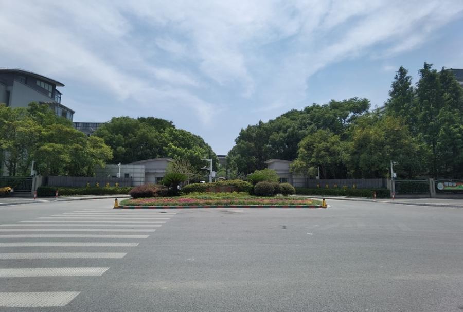 上海市青浦区三友星墅234栋3F 