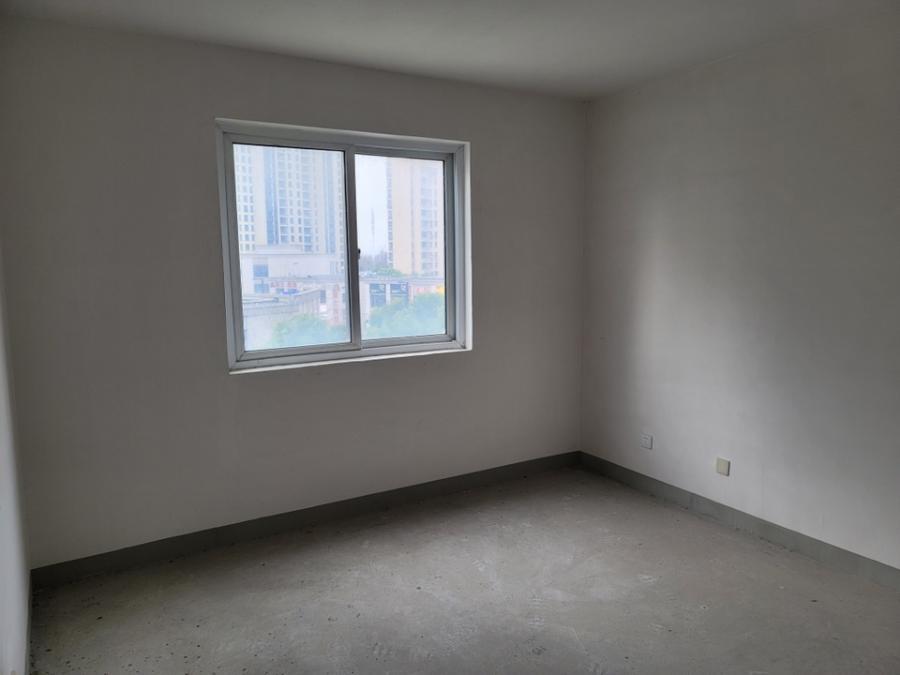 上海市嘉定区练祁佳城星怡苑四街坊18栋5F 