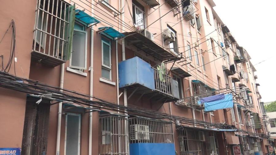 上海市普陀区甘泉一村69栋4F 