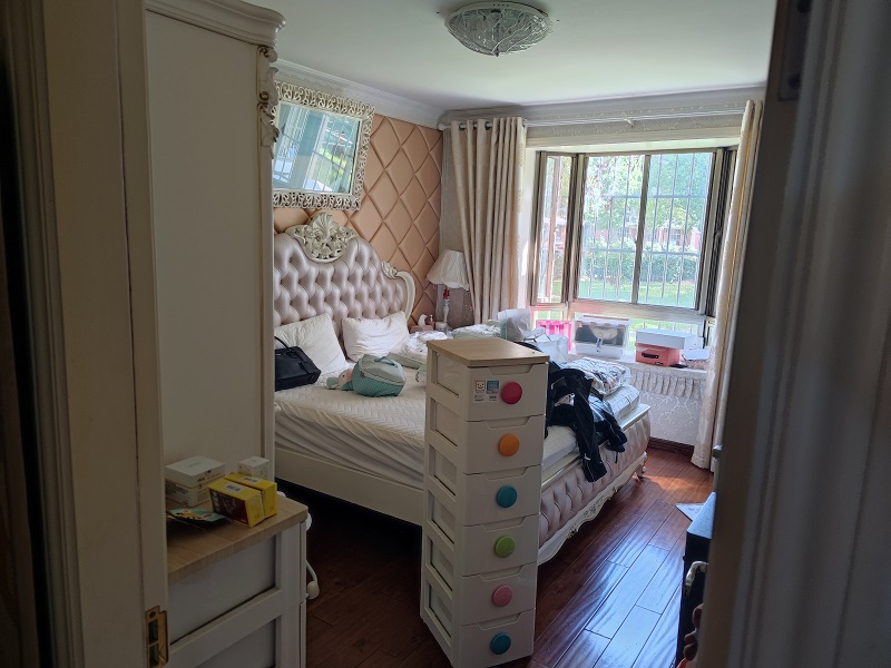 上海市松江区松乐苑63栋1F 