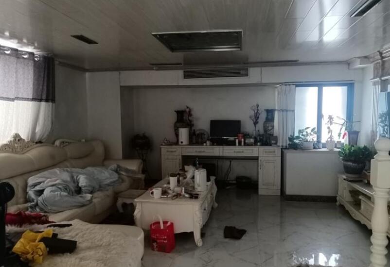 上海市嘉定区嘉隆国际1栋13F 