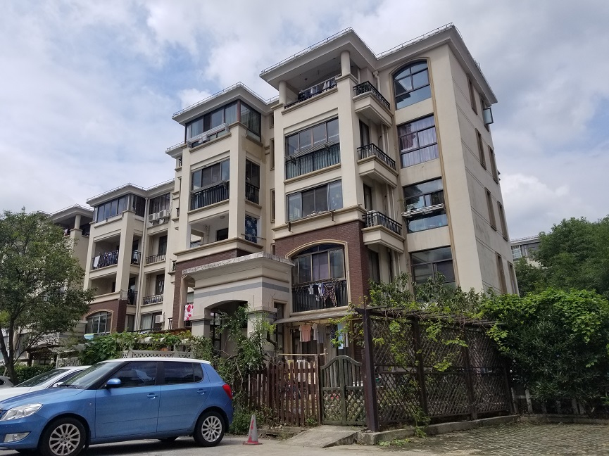 上海市松江区月亮河桂园32栋3F 